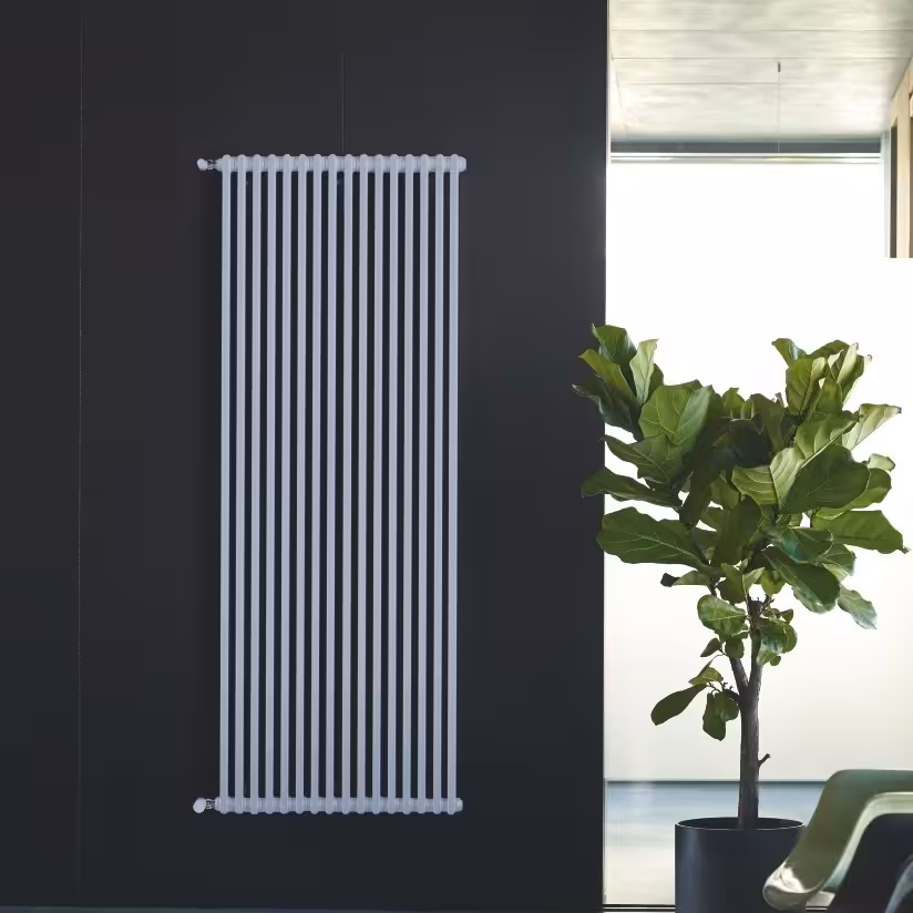Вертикальный трубчатый радиатор Zehnder Charleston