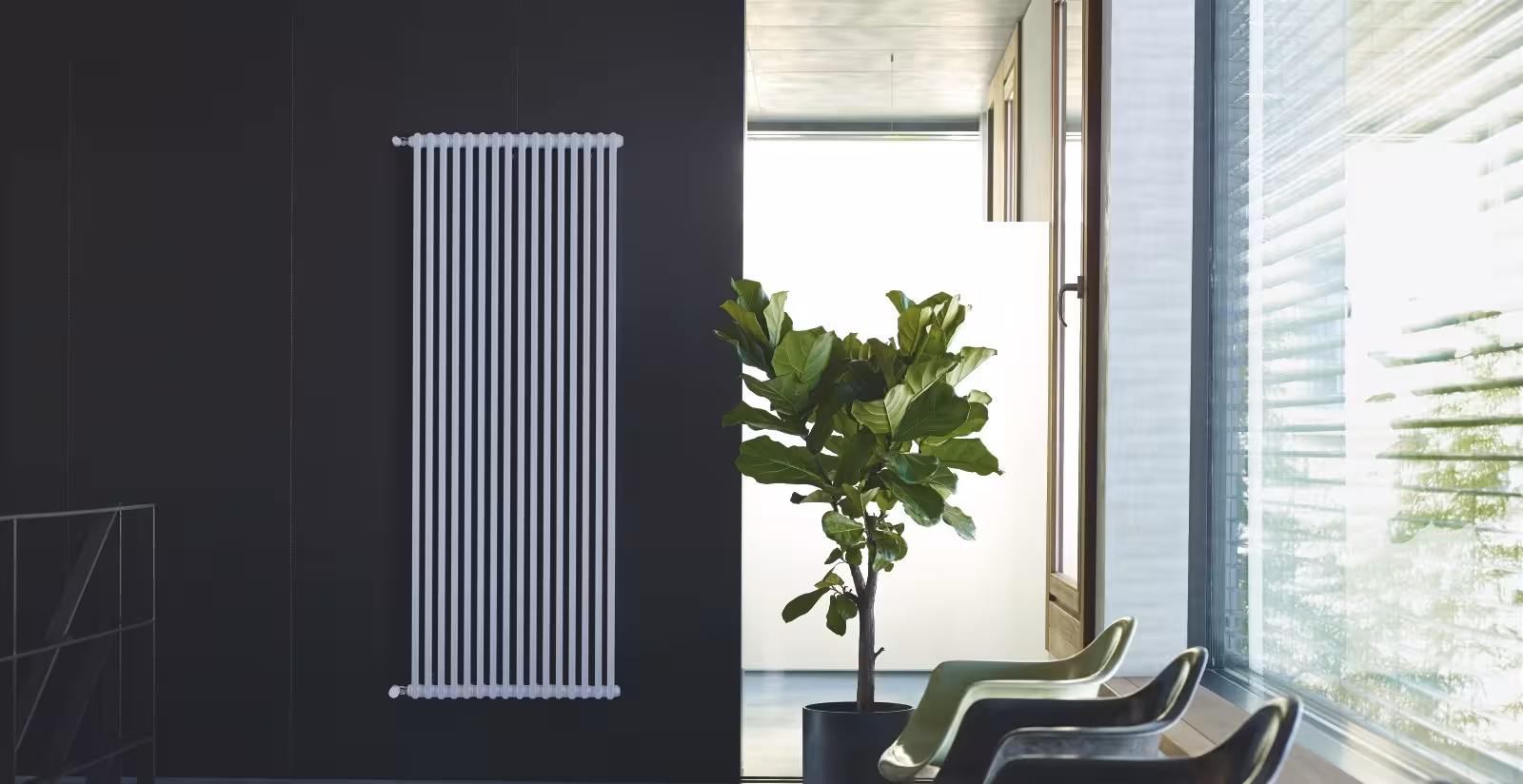 Вертикальный радиатор Zehnder Charleston